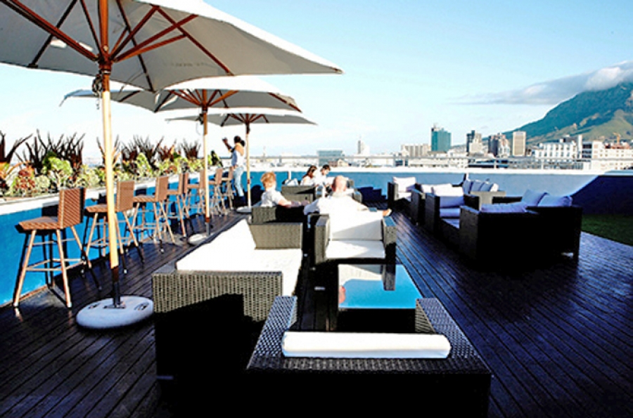 Top 15 Cape Town cocktail bars | ComeToCapeTown